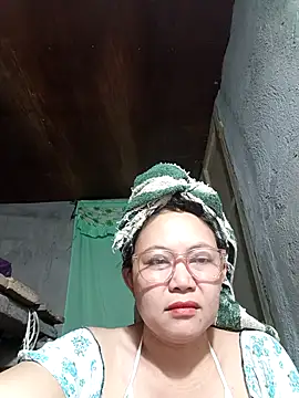 Snapshot of hotpinay_45 chatting on 03.18.26 hotpinay 45 online show from 03.18.26