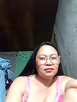 Snapshot of hotpinay_45 chatting on 04.02.26 hotpinay 45 online show from 04.02.26