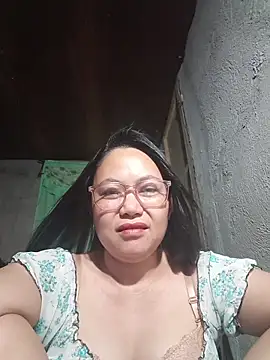 Snapshot of hotpinay_45 chatting on 04.04.26 hotpinay 45 online show from 04.04.26