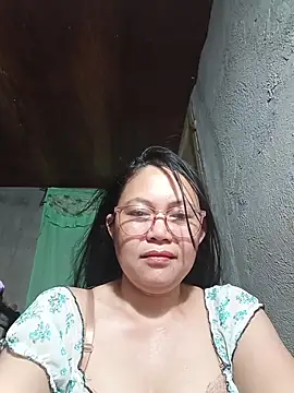 Snapshot of hotpinay_45 chatting on 04.05.26 hotpinay 45 online show from 04.05.26