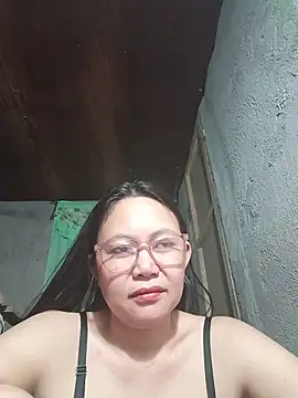 Snapshot of hotpinay_45 chatting on 04.11.26 hotpinay 45 online show from 04.11.26