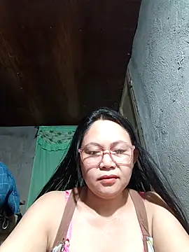 Snapshot of hotpinay_45 chatting on 04.15.26 hotpinay 45 online show from 04.15.26