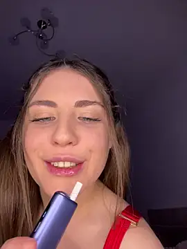 Snapshot of VanessaAnne chatting on 02.01.26 VanessaAnne online show from 02.01.26