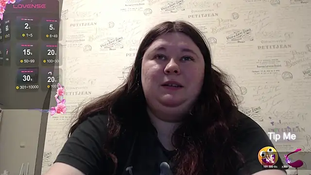 Snapshot of Elina-Bondi chatting on 05.29.26 Elina-Bondi online show from 05.29.26