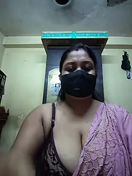 Curvy Trisha online show from 07.02.26