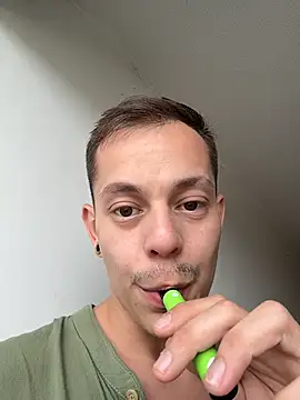 AxelMuller online show from 02.08.26