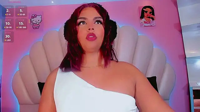 Snapshot of Maia_Hotts chatting on 02.05.26 Maia Hotts online show from 02.05.26