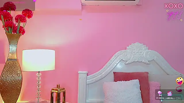 Maia Hotts online show from 03.31.26