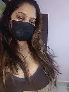 Aliya Hott online show from 05.23.26