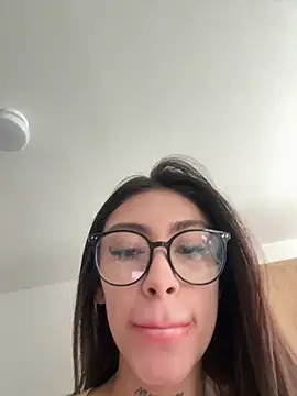 Snapshot of Bonny_Eva chatting on 06.29.26 Bonny Eva online show from 06.29.26