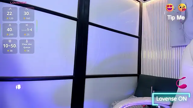 Snapshot of VenusColeman_ chatting on 02.06.26 VenusColeman online show from 02.06.26