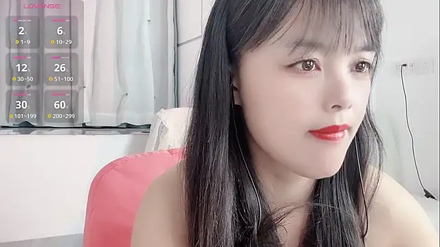 Snapshot of xianxian-baby chatting on 04.23.26 xianxian-baby online show from 04.23.26