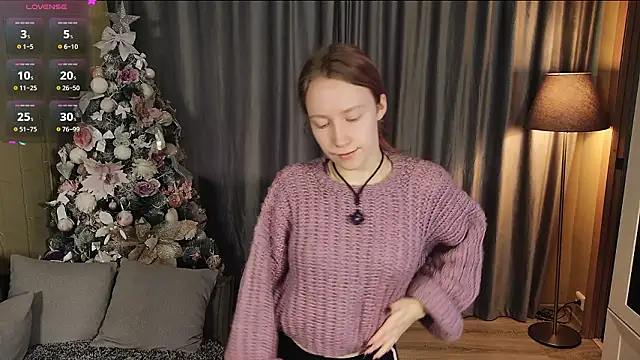 Snapshot of Cutie_Ellis chatting on 02.28.26 Cutie Ellis online show from 02.28.26