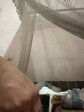 Snapshot of YANINA120 chatting on 02.14.26 YANINA120 online show from 02.14.26