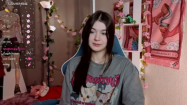 Snapshot of Sea_Siren chatting on 02.06.26 Sea Siren online show from 02.06.26