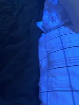 Snapshot of mileslongdeep chatting on 02.20.26 mileslongdeep online show from 02.20.26