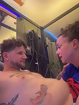 Snapshot of mileslongdeep chatting on 03.26.26 mileslongdeep online show from 03.26.26