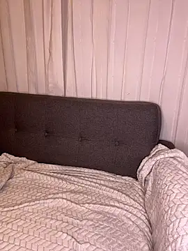 cristal  violetaa online show from 02.03.26