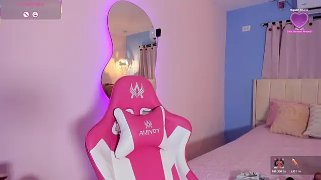 Snapshot of LOU_22_ chatting on 02.09.26 LOU 22 online show from 02.09.26