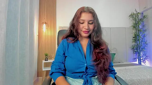 Victoria Rosee online show from 07.04.26
