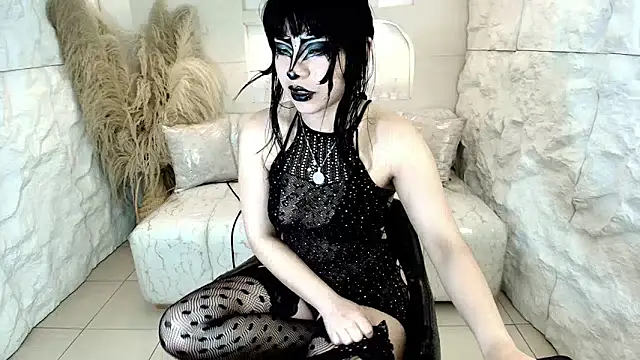 Snapshot of vampkitty_r chatting on 02.24.26 vampkitty r online show from 02.24.26