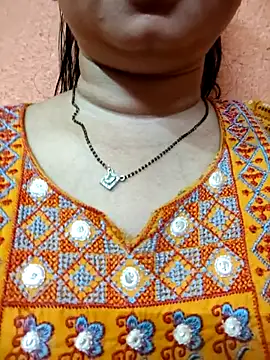 PARI51 online show from 04.12.26