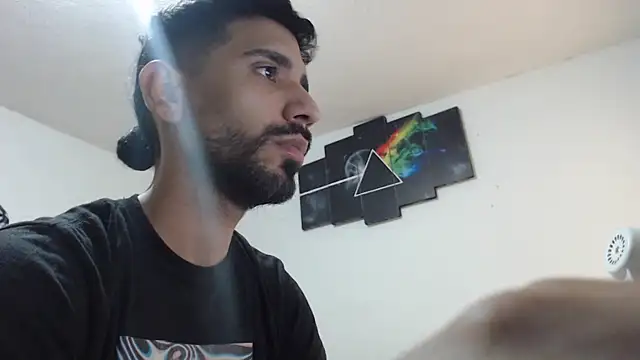 Snapshot of Arabianboyq chatting on 03.11.26 Arabianboyq online show from 03.11.26