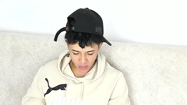 Snapshot of _Alex_Colton chatting on 02.07.26 Alex Colton online show from 02.07.26