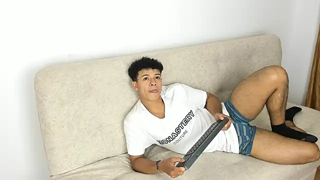 Snapshot of _Alex_Colton chatting on 02.09.26 Alex Colton online show from 02.09.26