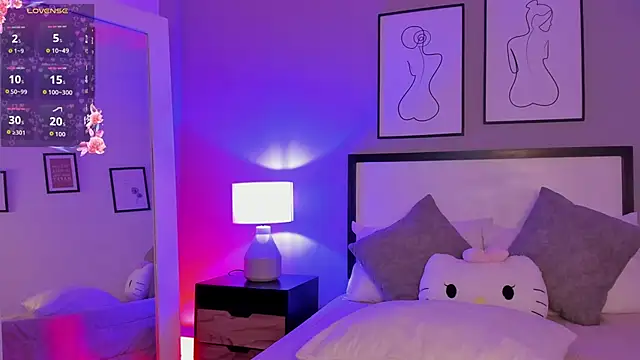 QueenRose    online show from 04.09.26