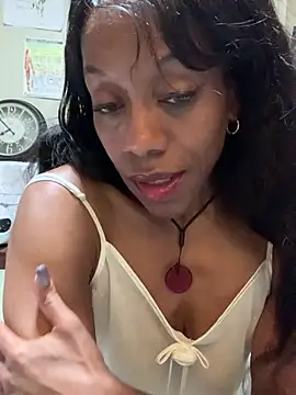 NatalieGainer goodies online show from 04.17.26