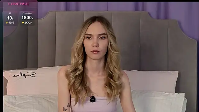 NikkiRyx online show from 03.15.26