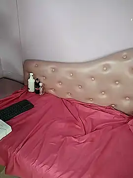 Snapshot of Noa_Baker chatting on 04.05.26 Noa Baker online show from 04.05.26