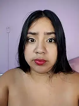 Snapshot of Noa_Baker chatting on 04.08.26 Noa Baker online show from 04.08.26