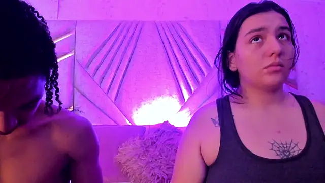 Snapshot of dafne_and_erick_ chatting on 07.09.26 dafne and erick online show from 07.09.26