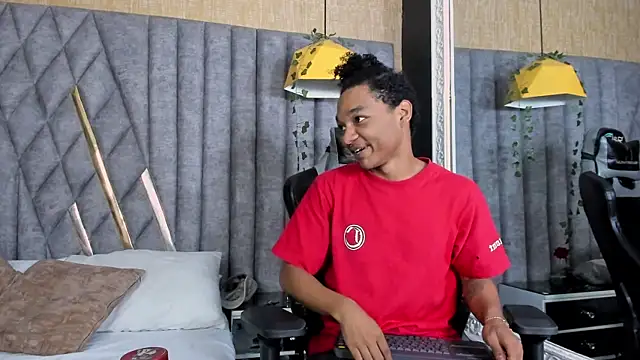 Snapshot of dafne_and_erick_ chatting on 07.11.26 dafne and erick online show from 07.11.26