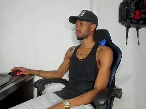 Snapshot of Kofi_exotic_2 chatting on 05.21.26 Kofi exotic 2 online show from 05.21.26