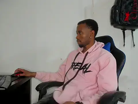 Snapshot of Kofi_exotic_2 chatting on 05.23.26 Kofi exotic 2 online show from 05.23.26