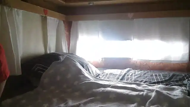 Sylly online show from 10.27.25