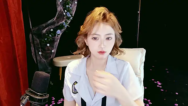 Lady-Mia777 online show from 03.24.26