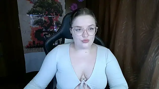 Snapshot of Teasing_Dora chatting on 02.26.26 Teasing Dora online show from 02.26.26