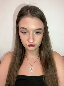 Green eyes lady online show from 07.28.26