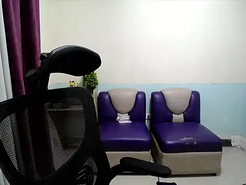 Snapshot of devine_goddess chatting on 05.26.26 devine goddess online show from 05.26.26