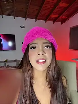 Pushaina  1 online show from 02.28.26