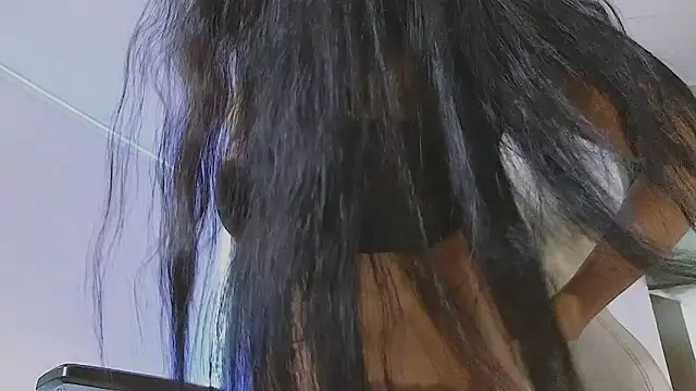 Snapshot of verodeli chatting on 02.05.25 verodeli online show from 02.05.25