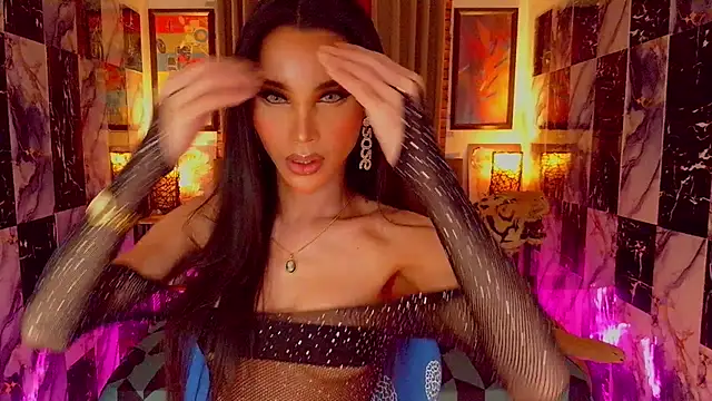 Snapshot of SeductiveSamanthaTS chatting on 02.15.26 SeductiveSamanthaTS online show from 02.15.26