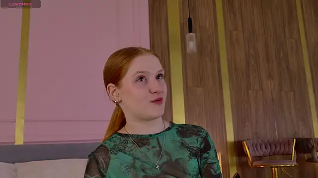 AmandaWatts online show from 04.17.26