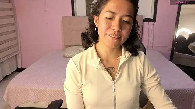 Lynn turner online show from 04.07.26