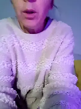 Snapshot of sexyrubyta chatting on 02.01.26 sexyrubyta online show from 02.01.26