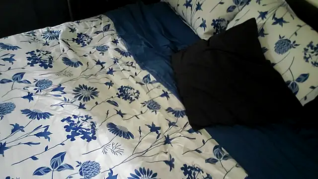 SweetValleyHotwife online show from 04.19.26